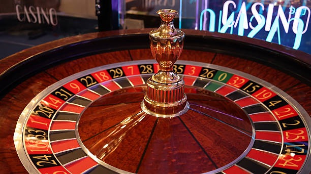 Three Card Poker live dealer table on asentogel slot